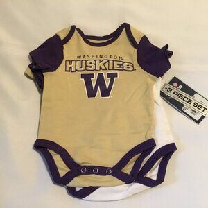 3 Pack Washington Huskies 3 Designs One Piece Bodysuits Newborn 0 -3 Months NWT